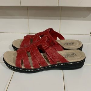 Croft & Barrow Ortholite Red Open Toe Sandal Womans Size 9 Med